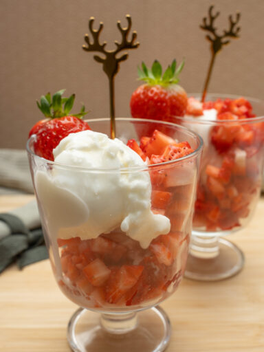 Strawberry Yogurt Cups – Ninja Creami Recipe