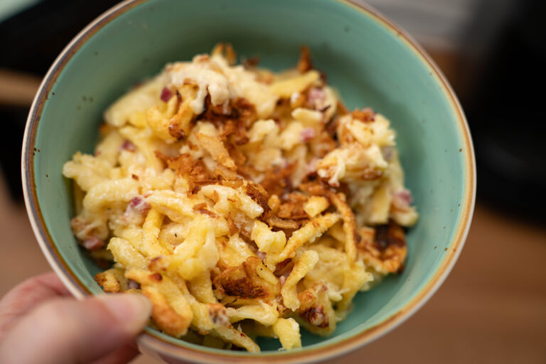Käsespätzle mit Schinken aus dem Airfryer